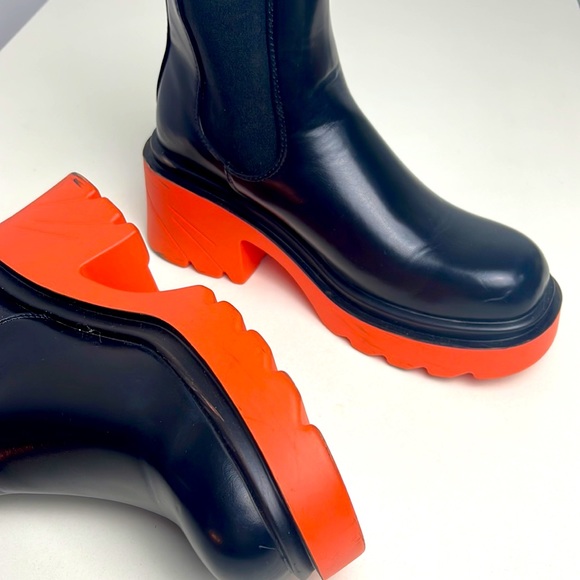 Super Trendy black ankle boot with orange sole women size 6.5. - Picture 5 of 17